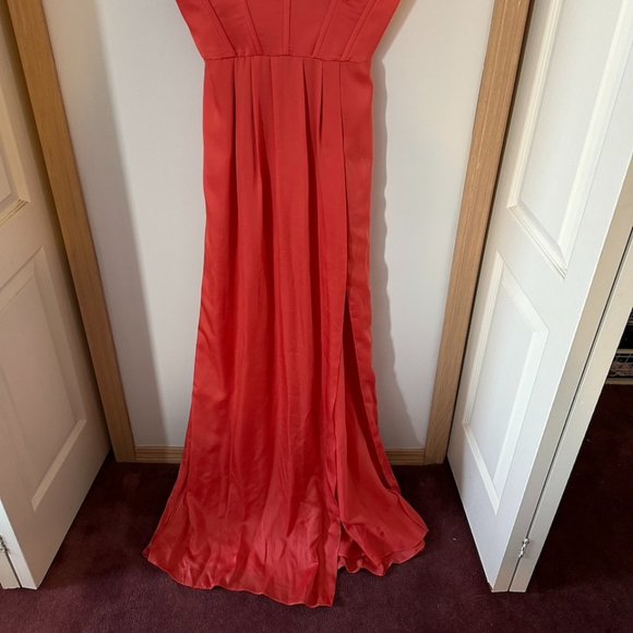 BCBG Strapless prom dress - Picture 2 of 5